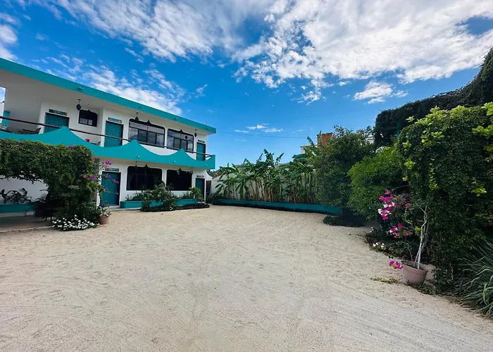 Cabo Bohemia Tropical Garden Apartment *